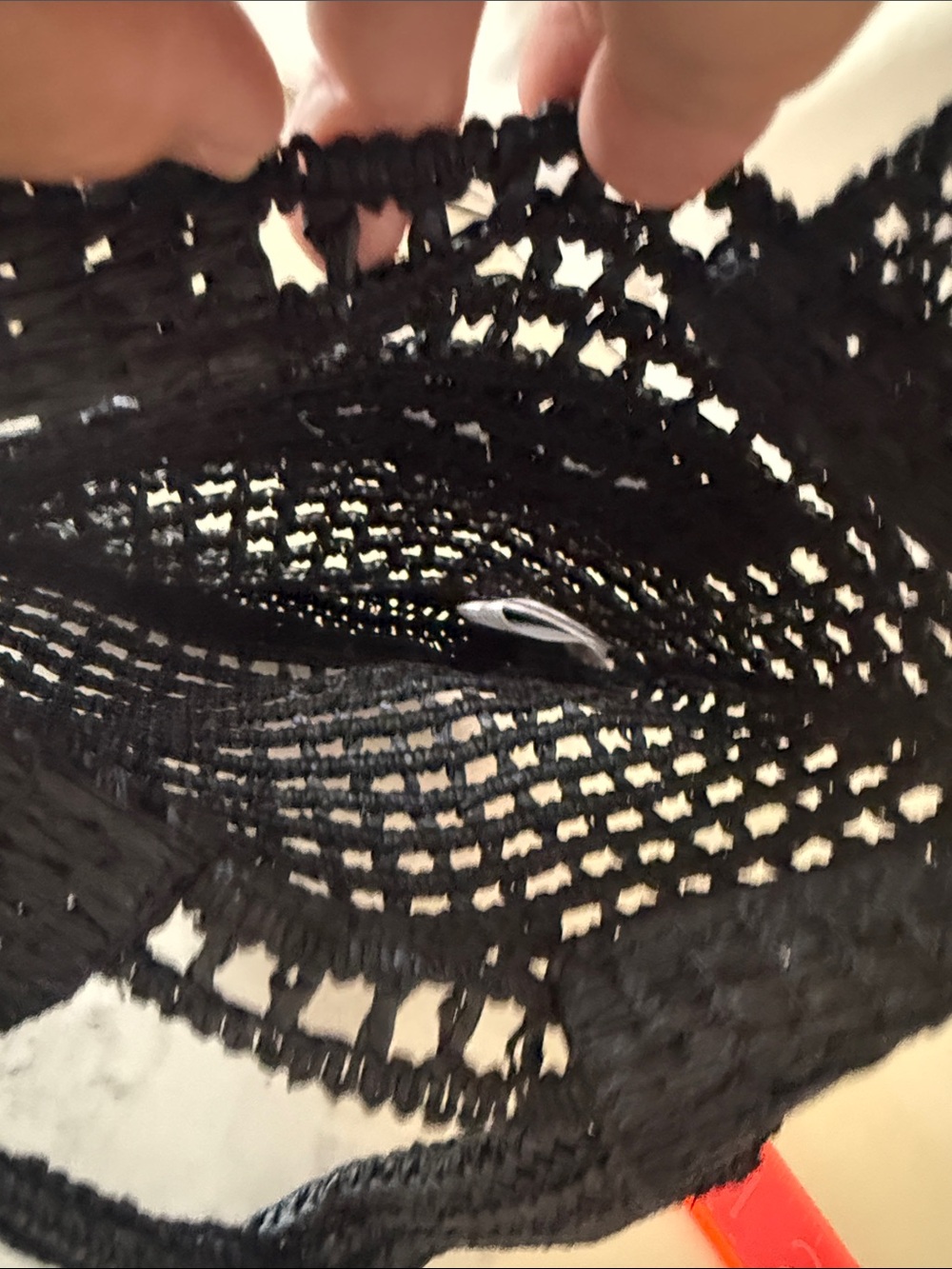 MAC Cosmetics Black Crochet Mesh Tote with Logo Patch - Picture 3 of 5